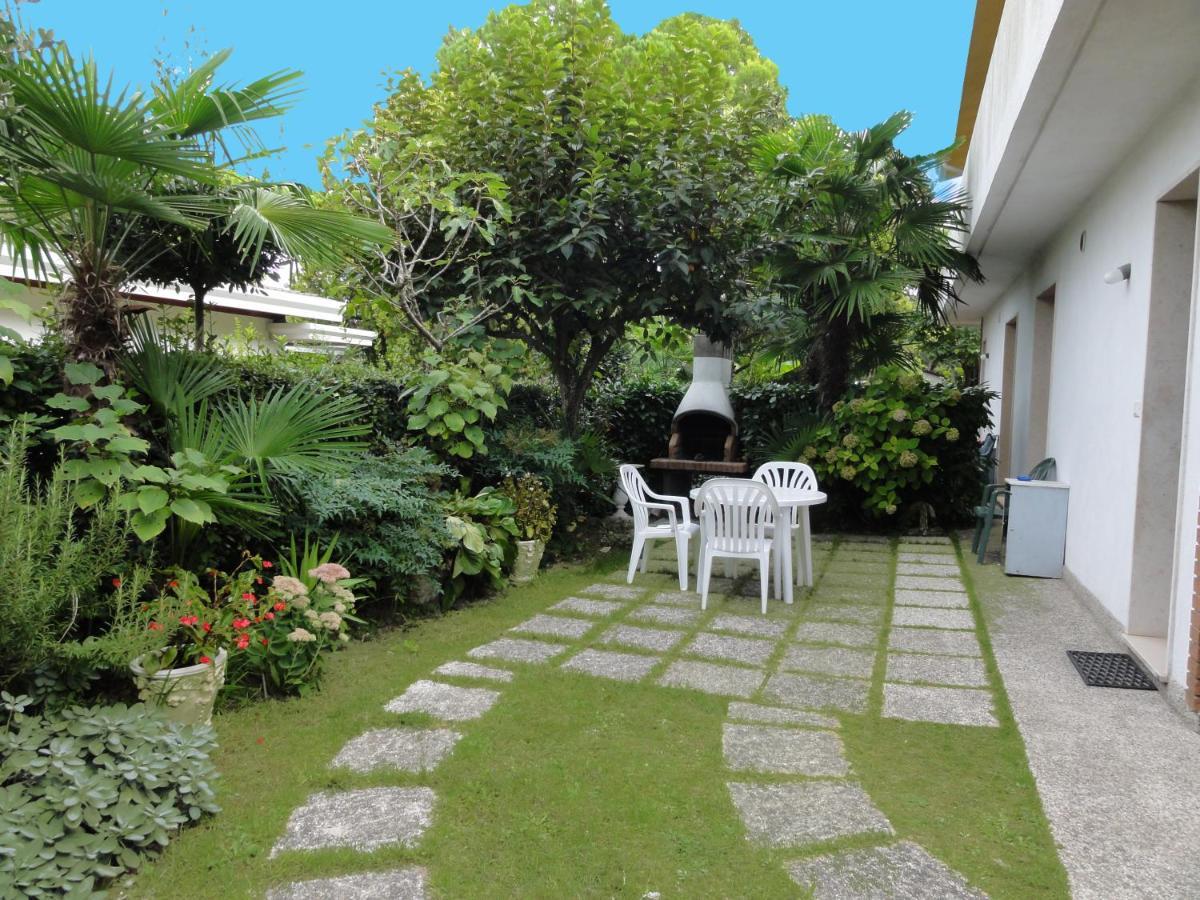 Villa Galasso Bibione Bagian luar foto